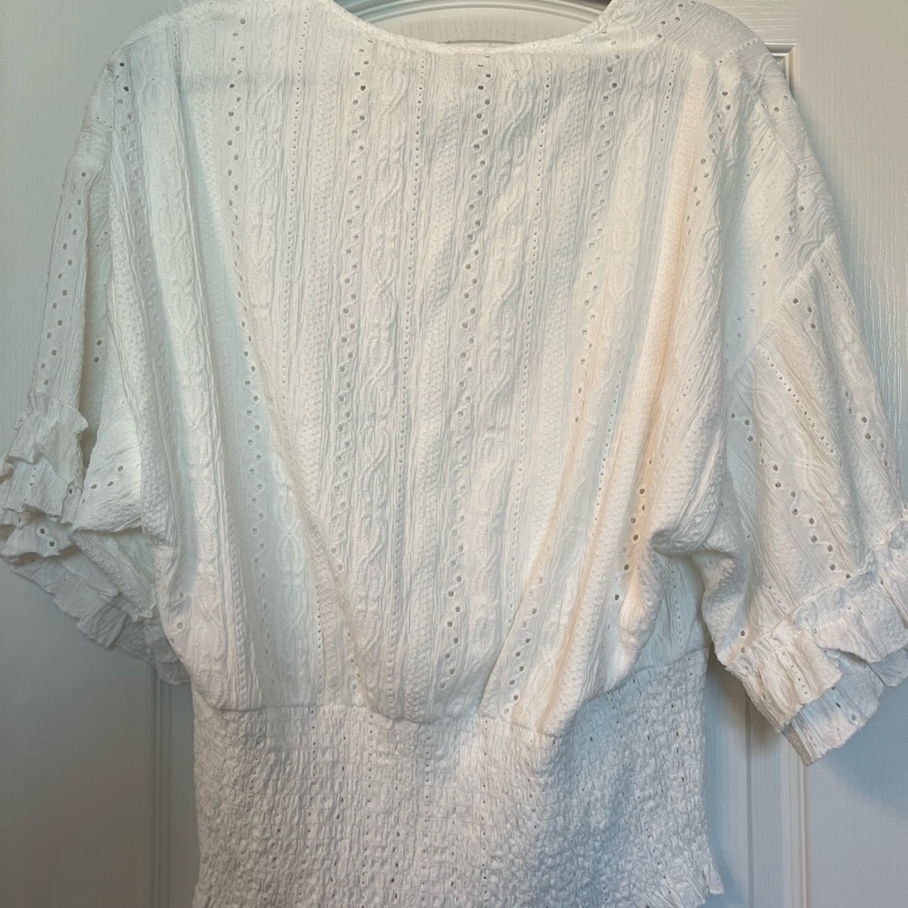BiBi ivory smocked top in size medium. - Picture 5 of 6
